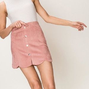 ✨Scalloped suede skirt